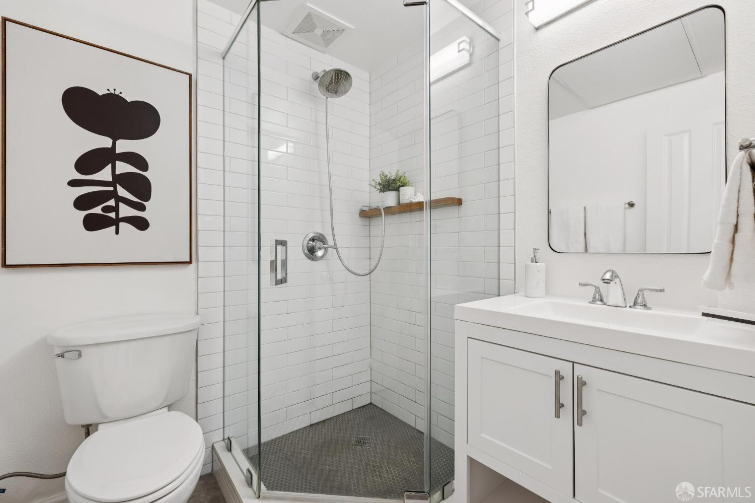 Photo #17: 426107520 Listing: Photo #17