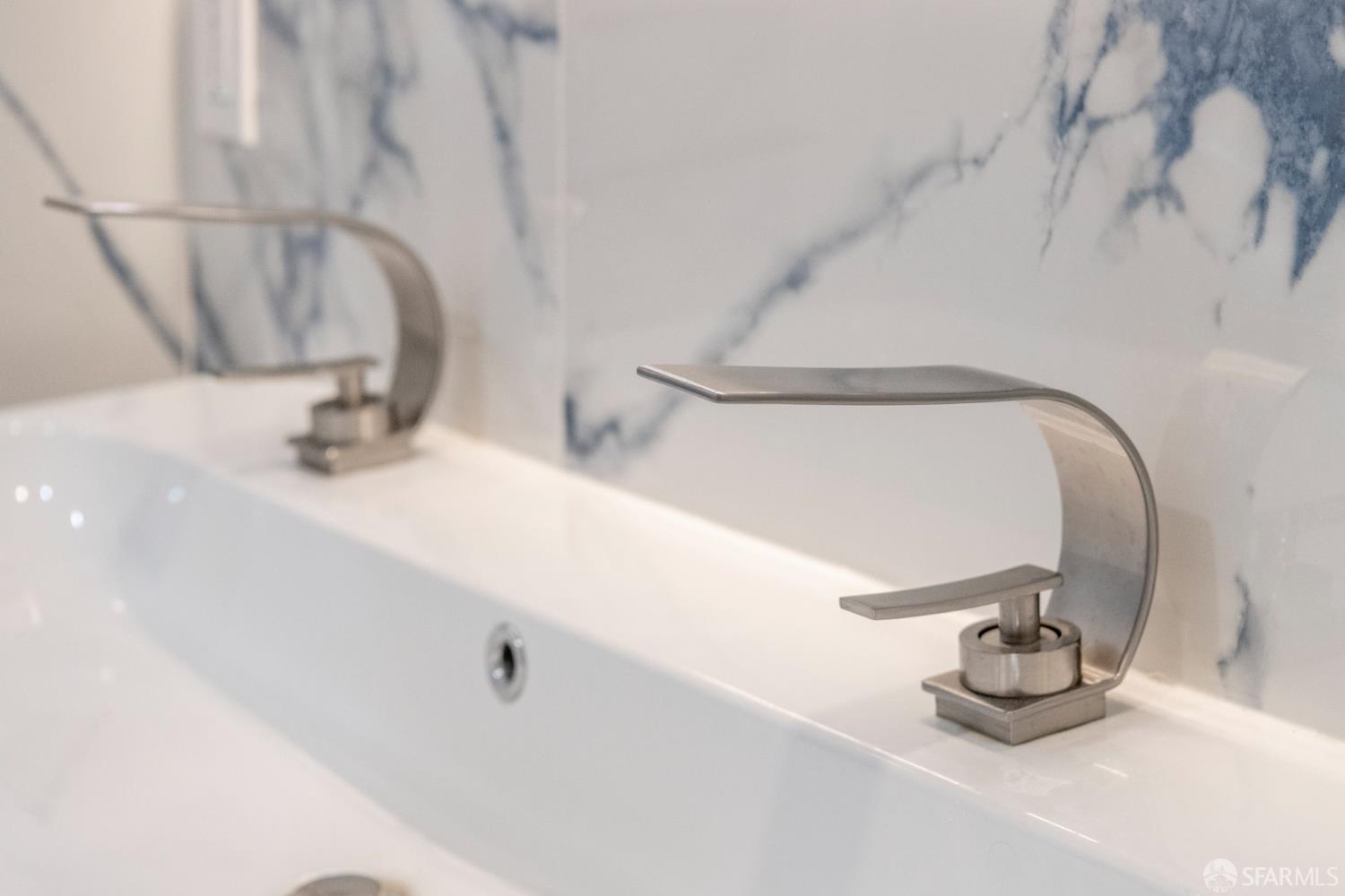 Photo #30: 426109389 Listing: Photo #30