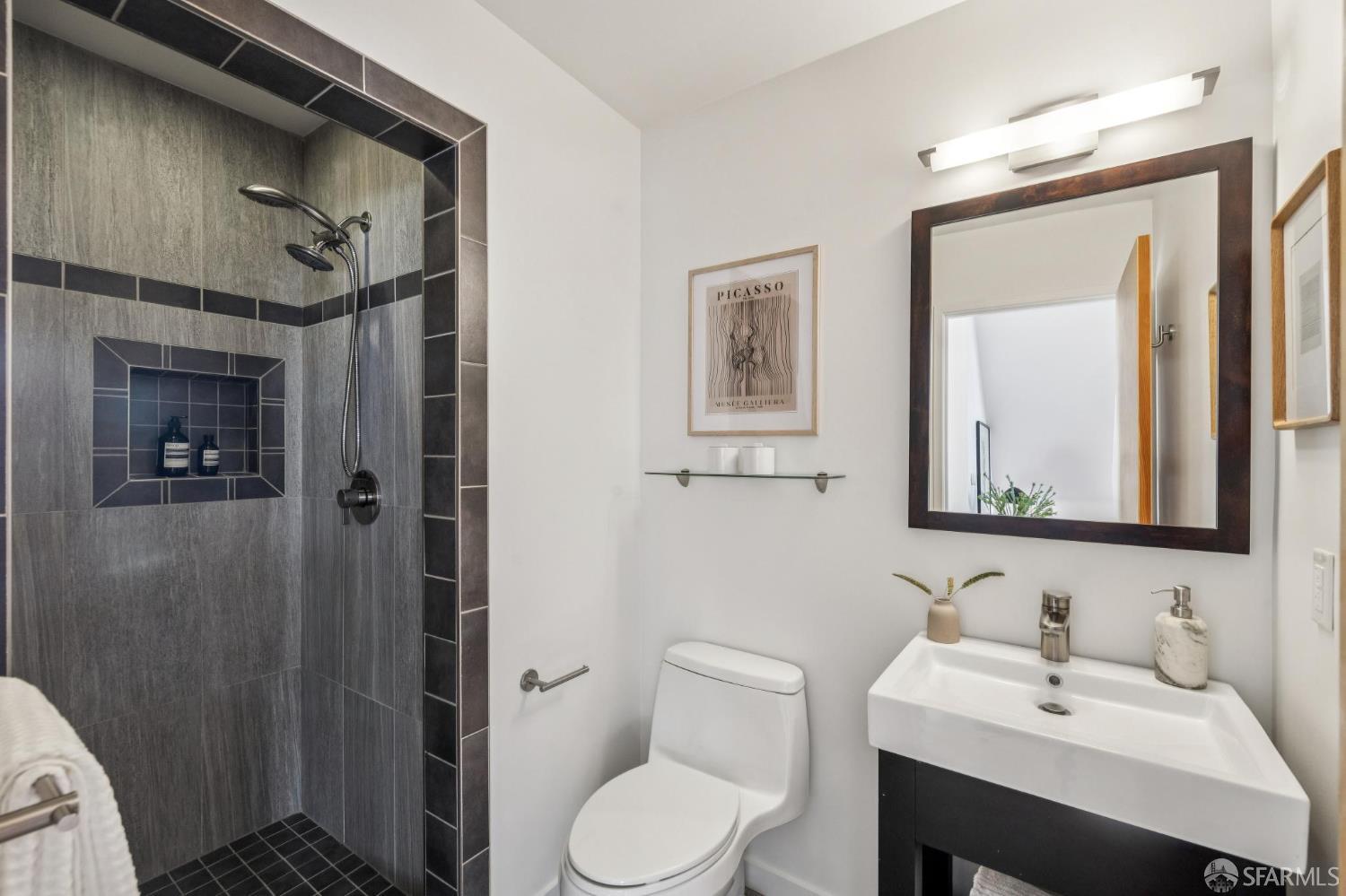 Detail Gallery Image 30 of 89 For 115 Ellsworth St, San Francisco,  CA 94110 - 3 Beds | 3 Baths