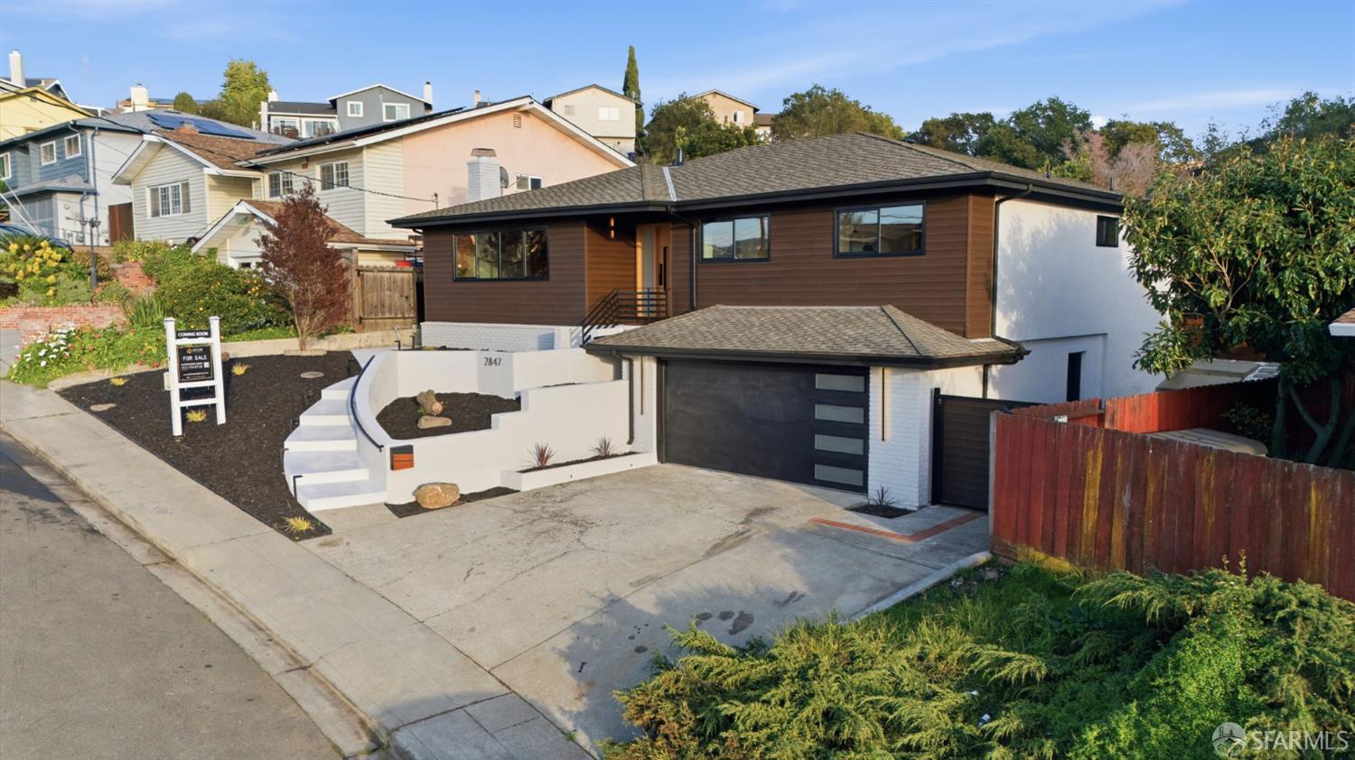 Detail Gallery Image 4 of 92 For 2847 Ralston Way, Hayward,  CA 94541 - 3 Beds | 2 Baths