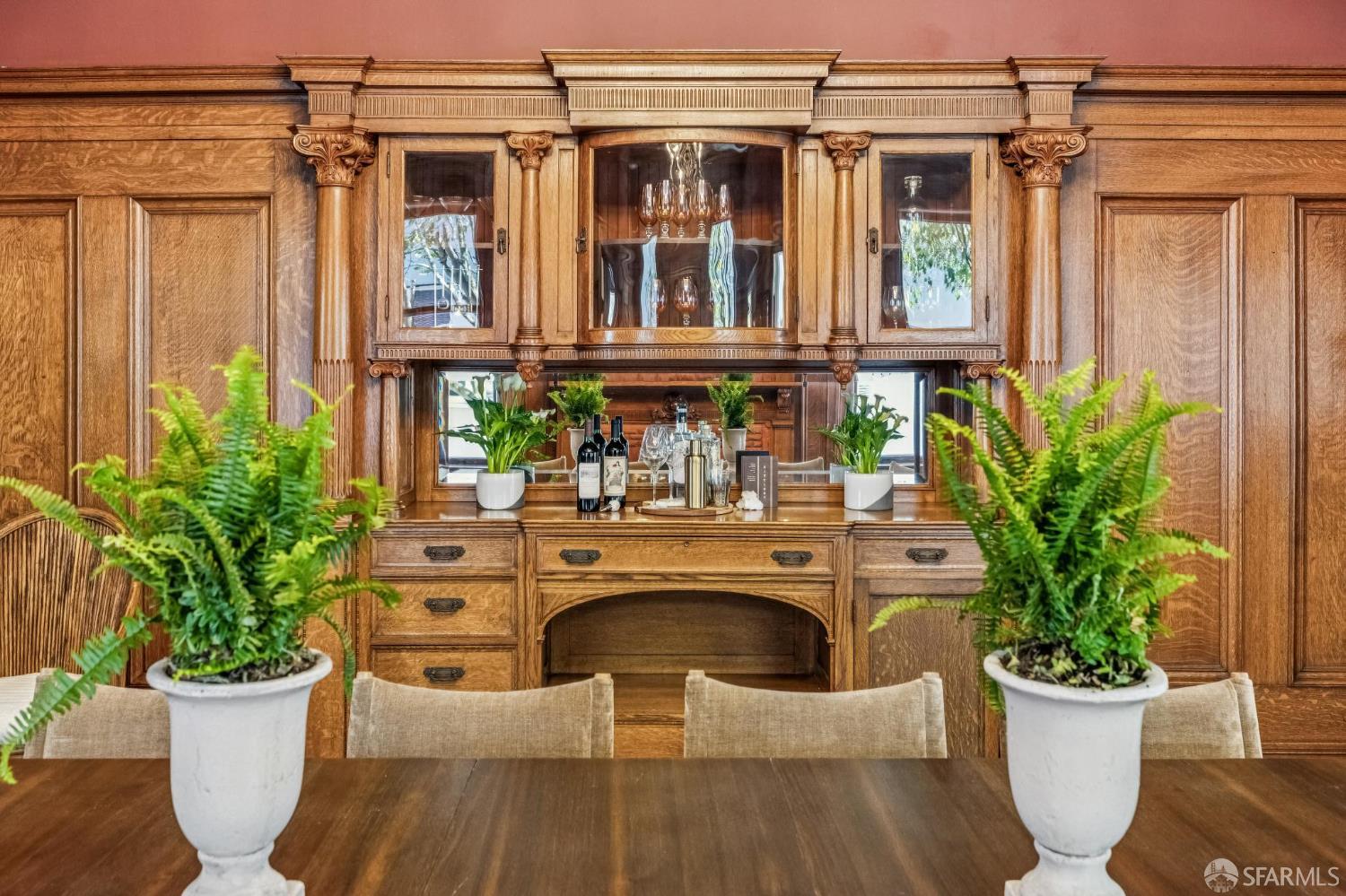 Detail Gallery Image 18 of 62 For 1461 Page St, San Francisco,  CA 94117 - 7 Beds | 4/2 Baths