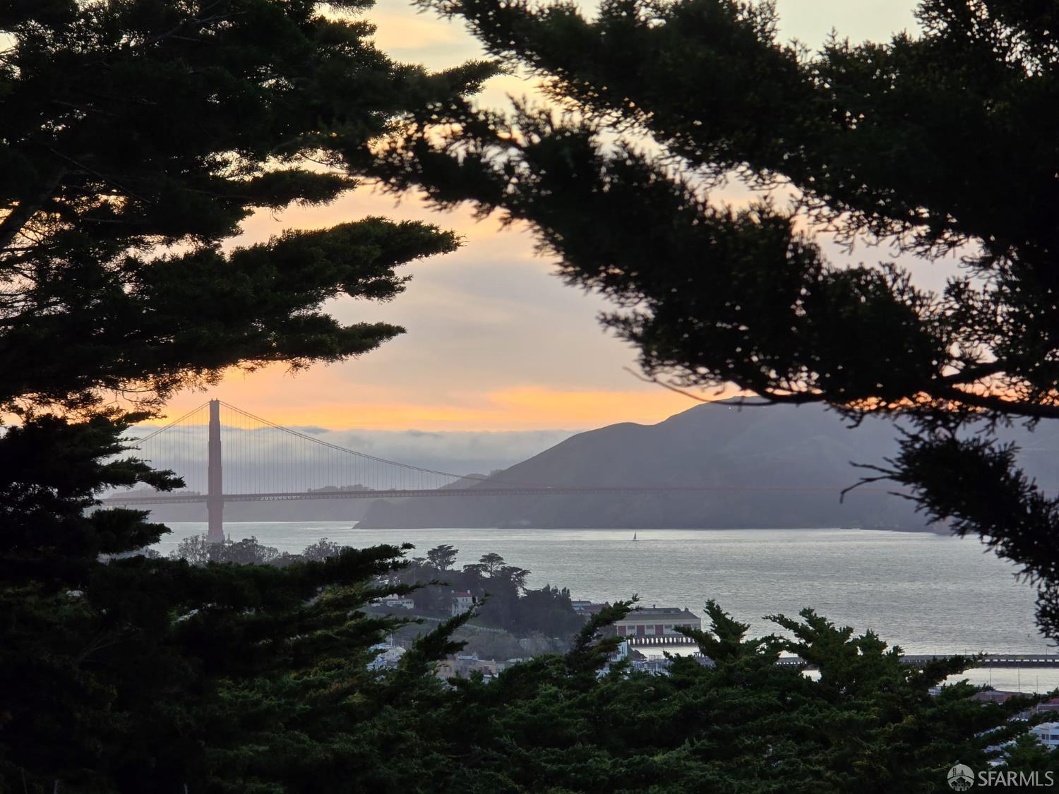 Detail Gallery Image 20 of 49 For 165 Valparaiso St, San Francisco,  CA 94133 - 4 Beds | 3 Baths