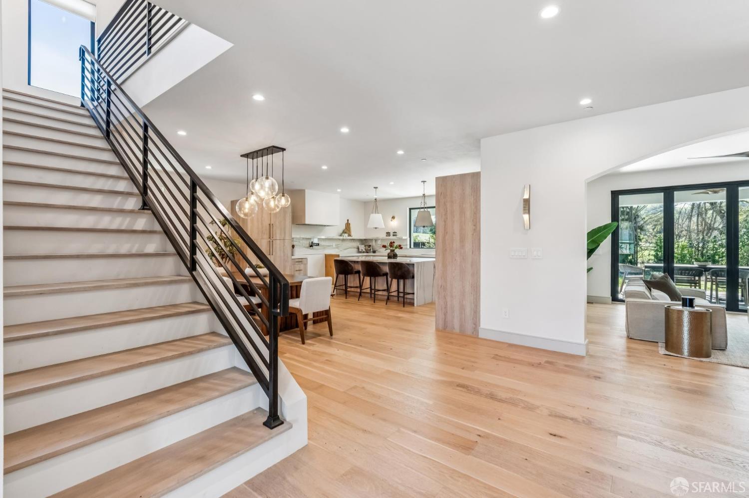 Detail Gallery Image 15 of 84 For 270 Cameo Dr, Danville,  CA 94526 - 4 Beds | 4/1 Baths