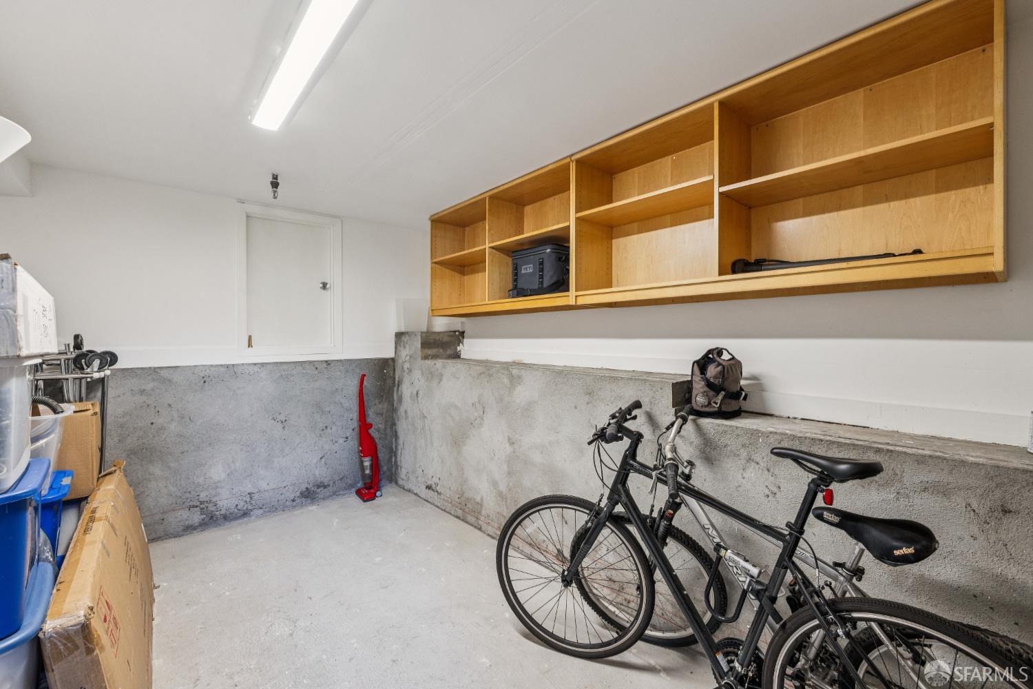 Detail Gallery Image 31 of 33 For 2450 Vallejo St, San Francisco,  CA 94123 - 3 Beds | 2 Baths