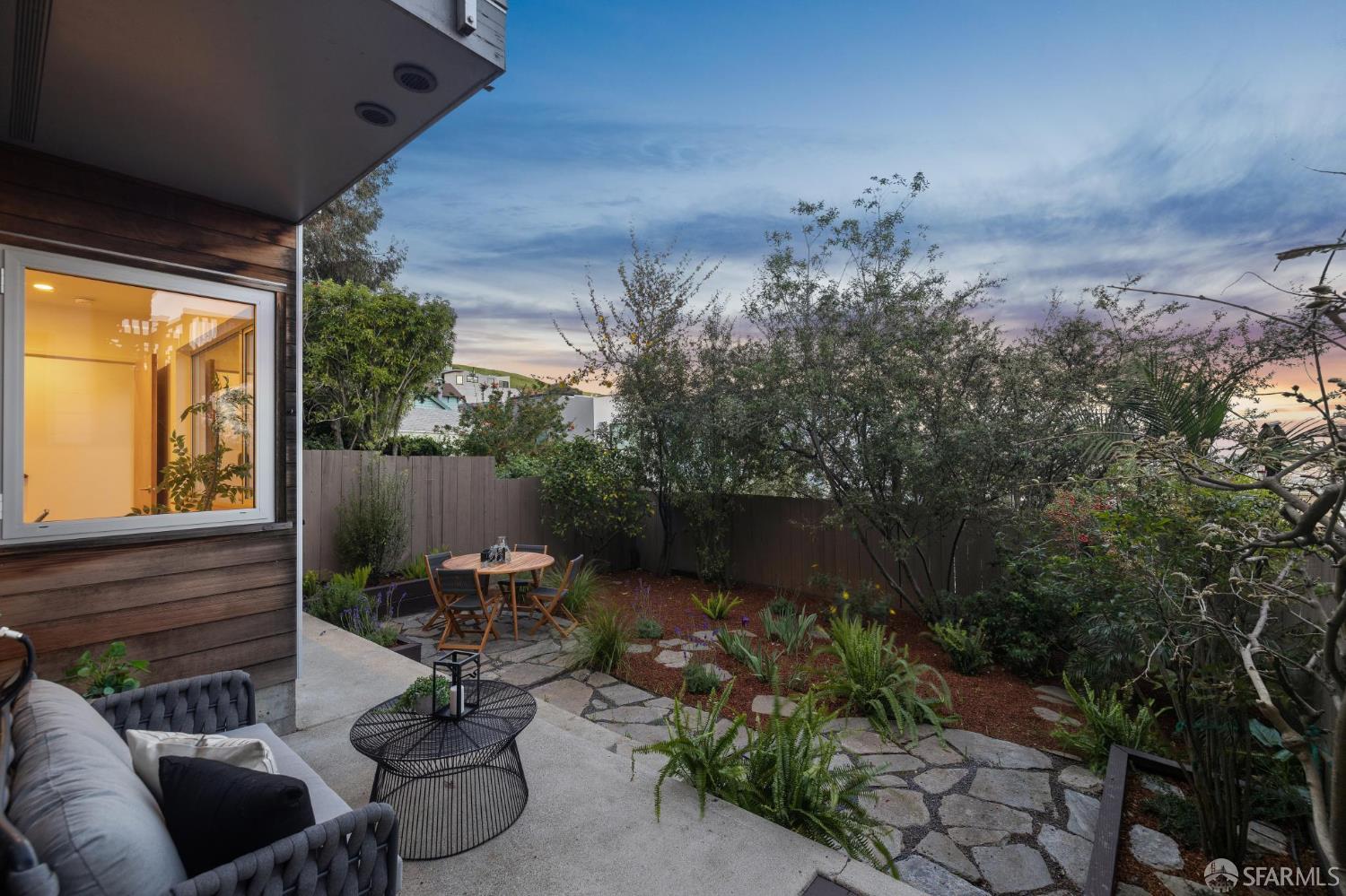 Detail Gallery Image 72 of 89 For 115 Ellsworth St, San Francisco,  CA 94110 - 3 Beds | 3 Baths