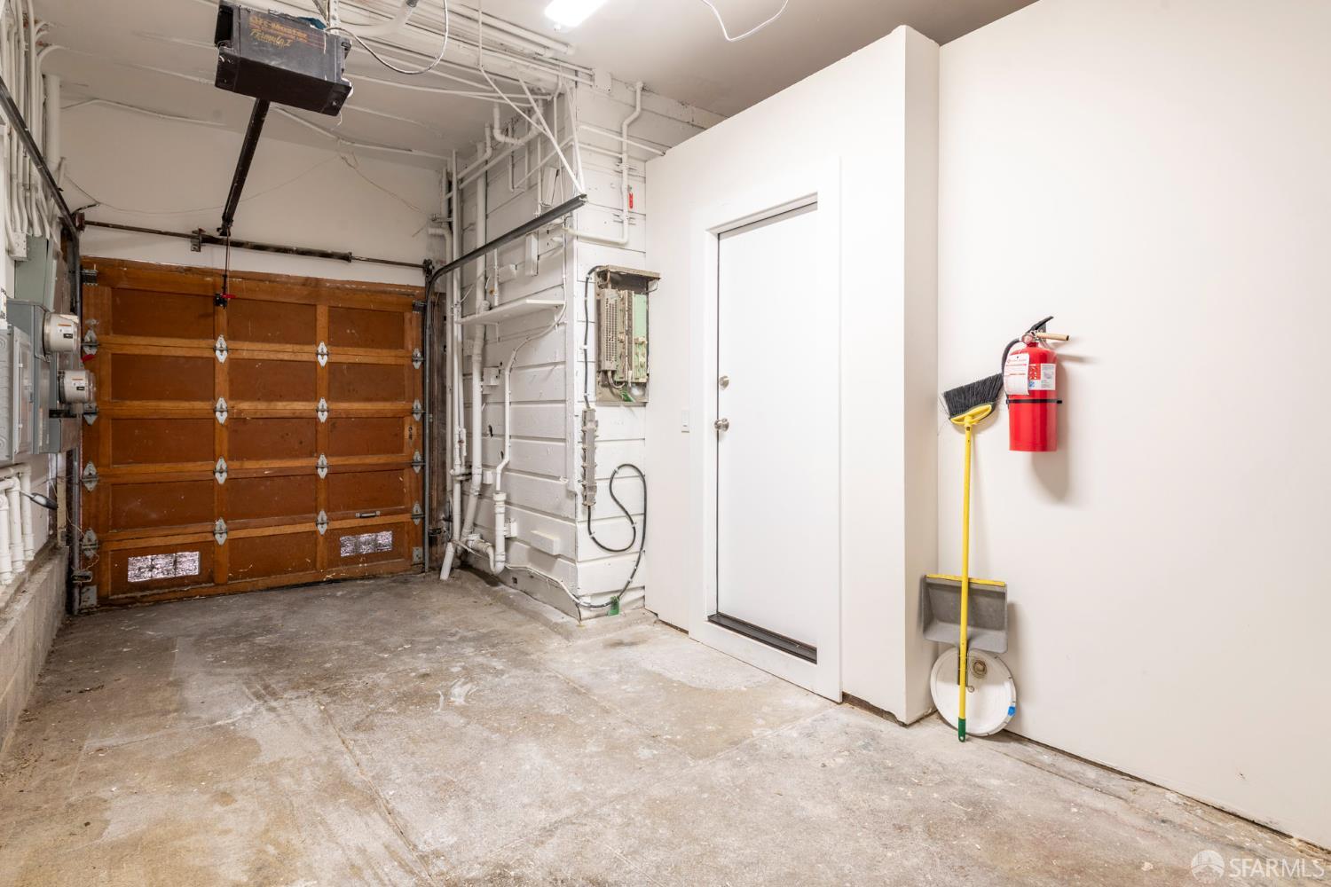 Photo #37: 426109389 Listing: Photo #37