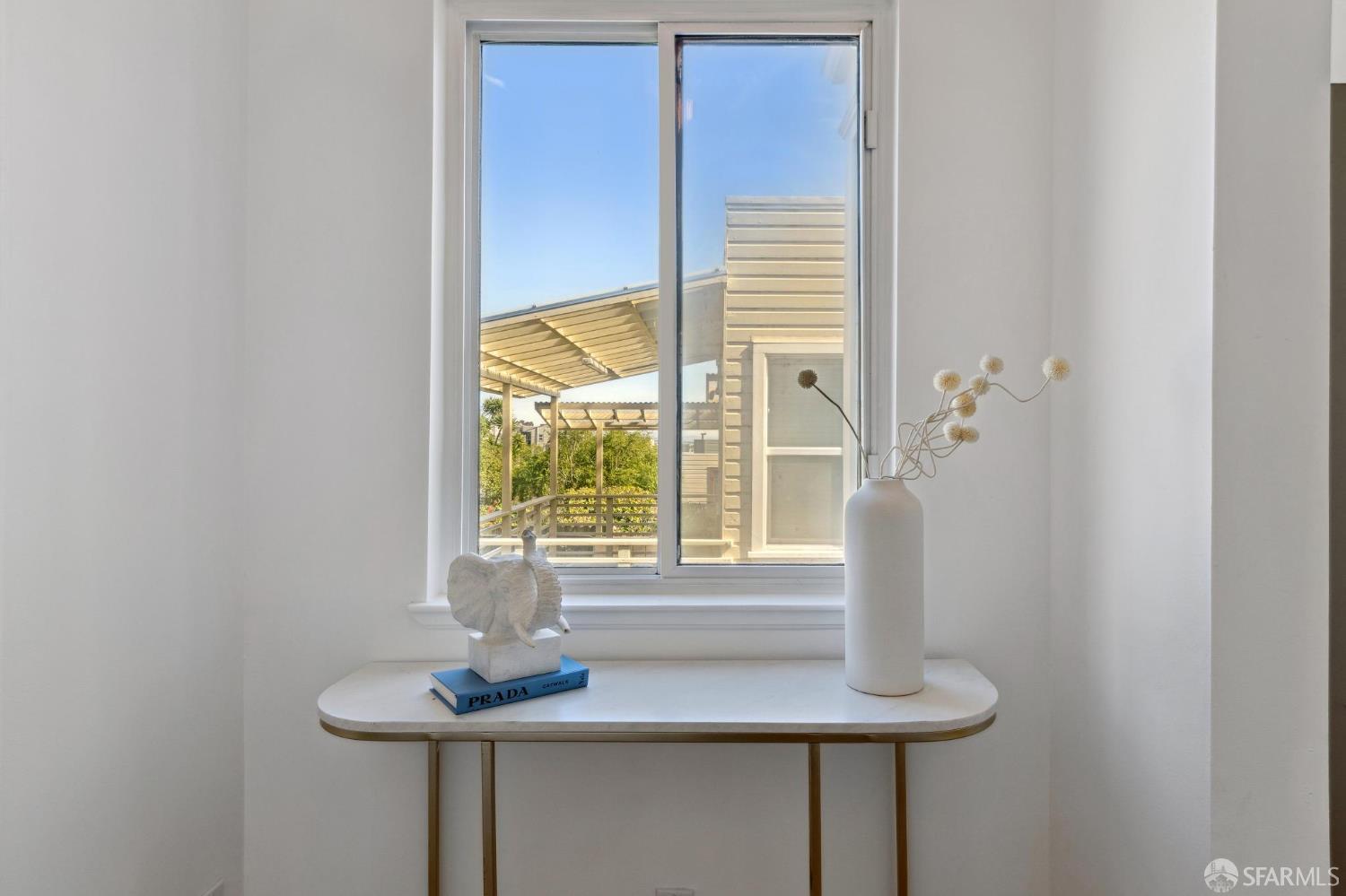 Detail Gallery Image 21 of 69 For 270 Flood Ave, San Francisco,  CA 94112 - 4 Beds | 3 Baths