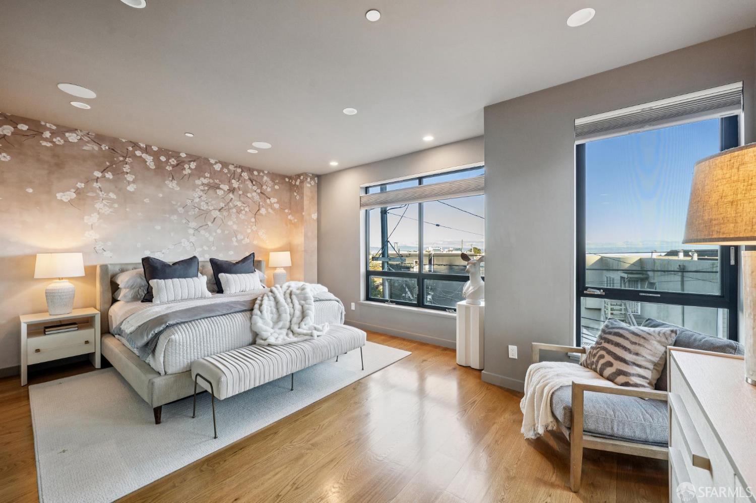 Detail Gallery Image 36 of 80 For 268 Grand View Ave, San Francisco,  CA 94114 - 4 Beds | 3 Baths