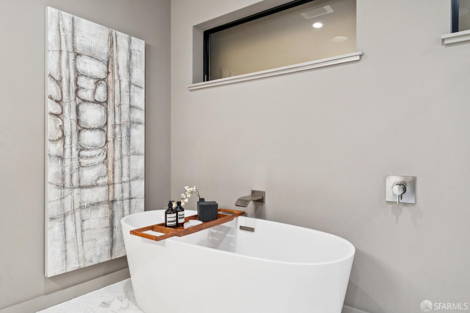 Detail Gallery Image 45 of 80 For 268 Grand View Ave, San Francisco,  CA 94114 - 4 Beds | 3 Baths