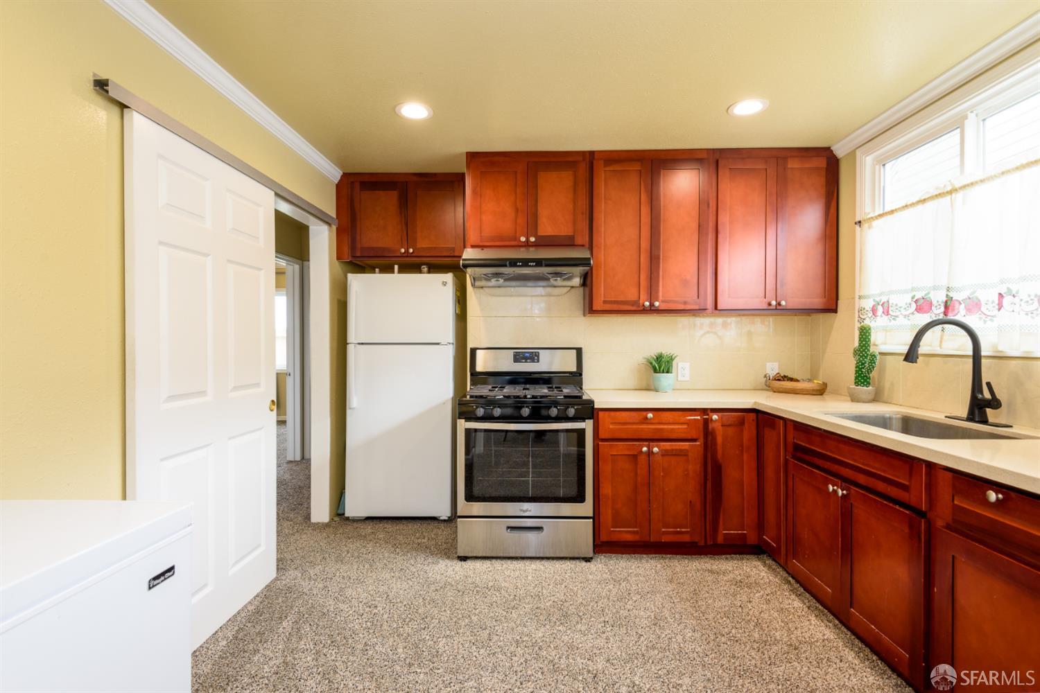 Detail Gallery Image 14 of 16 For 1420 S Mayfair Ave, Daly City,  CA 94015 - 2 Beds | 1 Baths