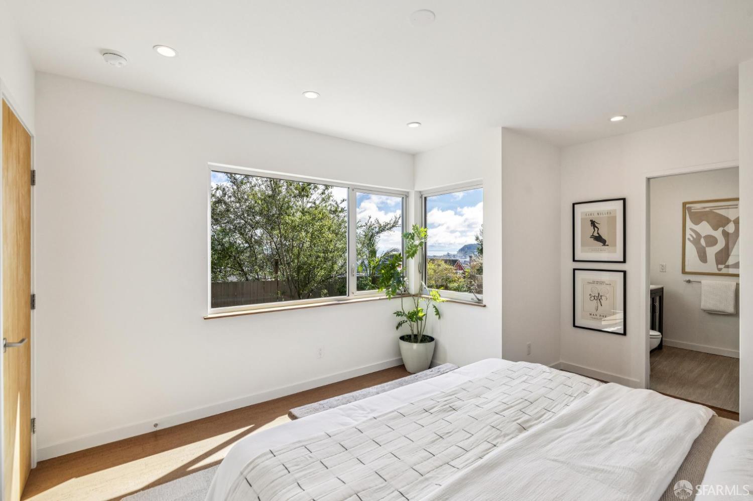 Detail Gallery Image 33 of 89 For 115 Ellsworth St, San Francisco,  CA 94110 - 3 Beds | 3 Baths