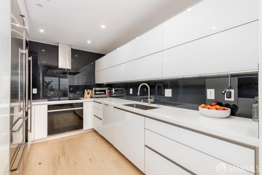 Detail Gallery Image 8 of 55 For 333 Bush St #4006,  San Francisco,  CA 94104 - 2 Beds | 2 Baths