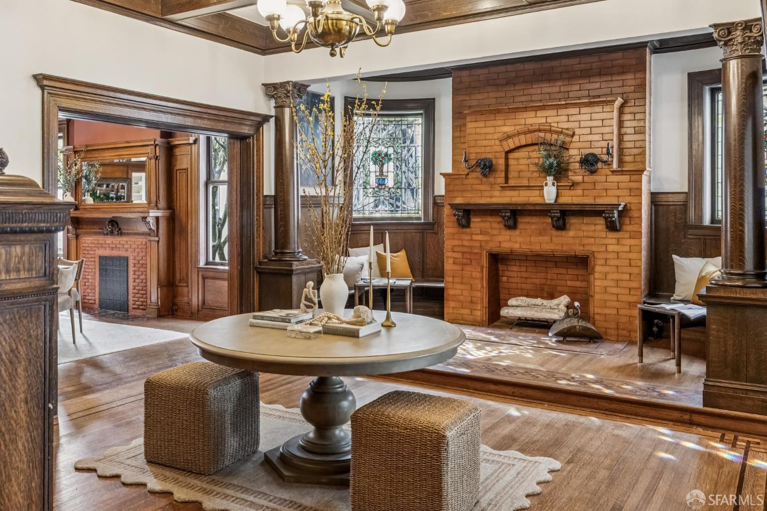 Detail Gallery Image 7 of 62 For 1461 Page St, San Francisco,  CA 94117 - 7 Beds | 4/2 Baths