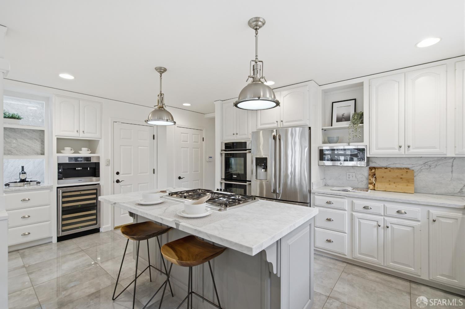 Detail Gallery Image 11 of 57 For 736 28th Ave, San Mateo,  CA 94403 - 5 Beds | 3 Baths