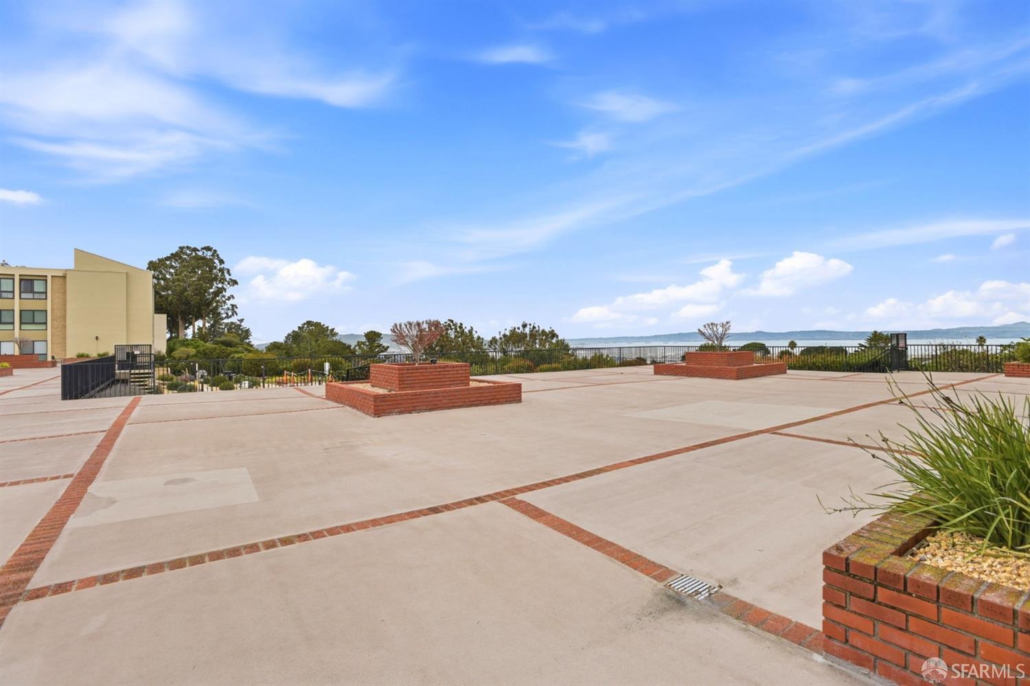 Detail Gallery Image 48 of 52 For 1550 Frontera Way #319,  Millbrae,  CA 94030 - 1 Beds | 1 Baths