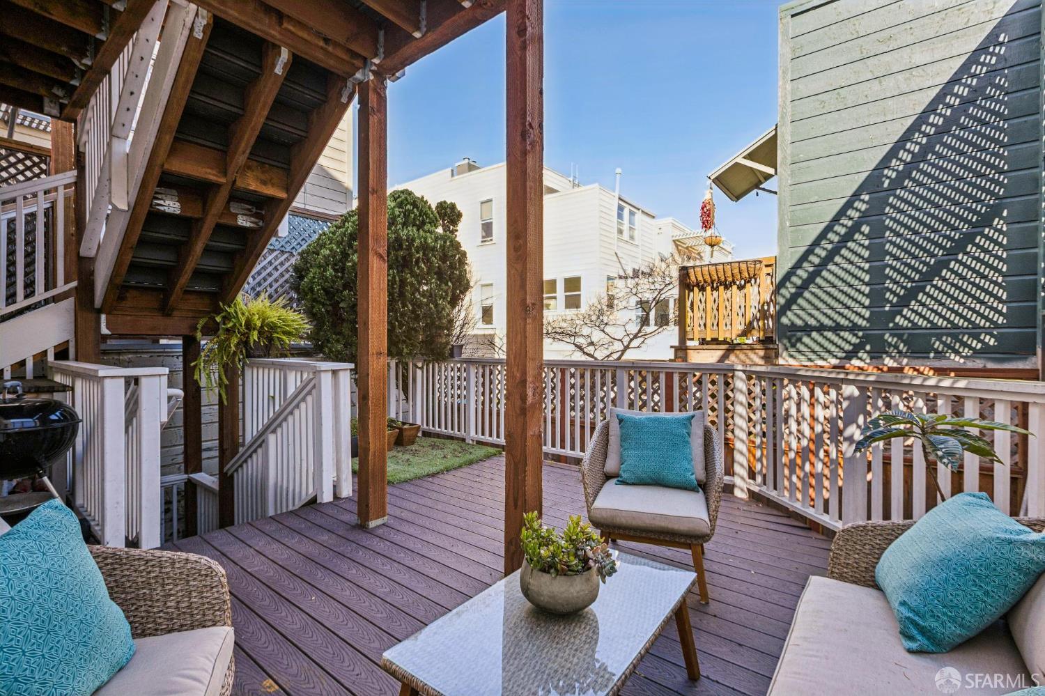 Detail Gallery Image 35 of 40 For 1844 Scott St, San Francisco,  CA 94115 - 2 Beds | 2 Baths