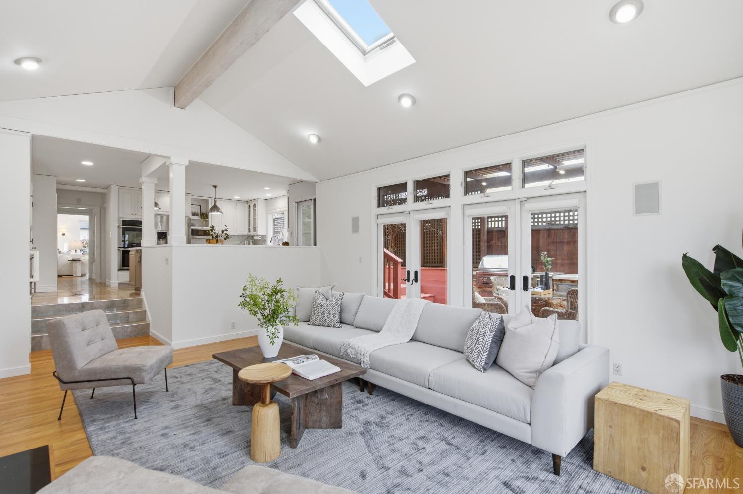 Detail Gallery Image 16 of 57 For 736 28th Ave, San Mateo,  CA 94403 - 5 Beds | 3 Baths