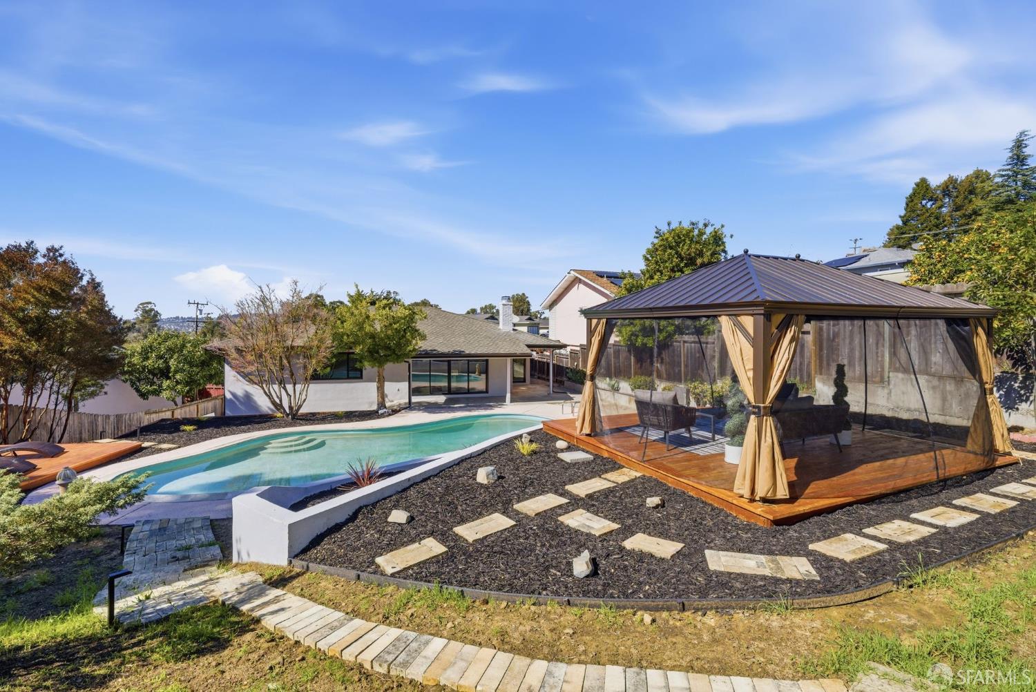 Detail Gallery Image 56 of 92 For 2847 Ralston Way, Hayward,  CA 94541 - 3 Beds | 2 Baths