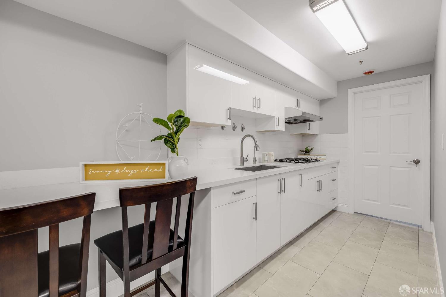 Detail Gallery Image 32 of 40 For 1352 34th Ave, San Francisco,  CA 94122 - 4 Beds | 3/1 Baths