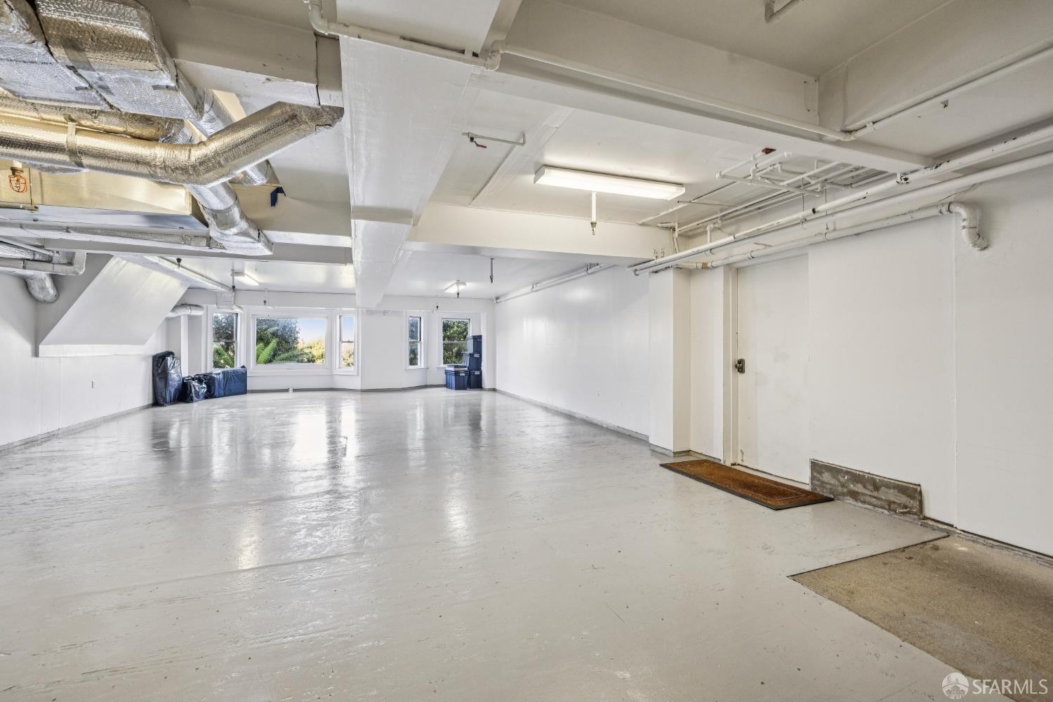 Detail Gallery Image 32 of 33 For 2450 Vallejo St, San Francisco,  CA 94123 - 3 Beds | 2 Baths