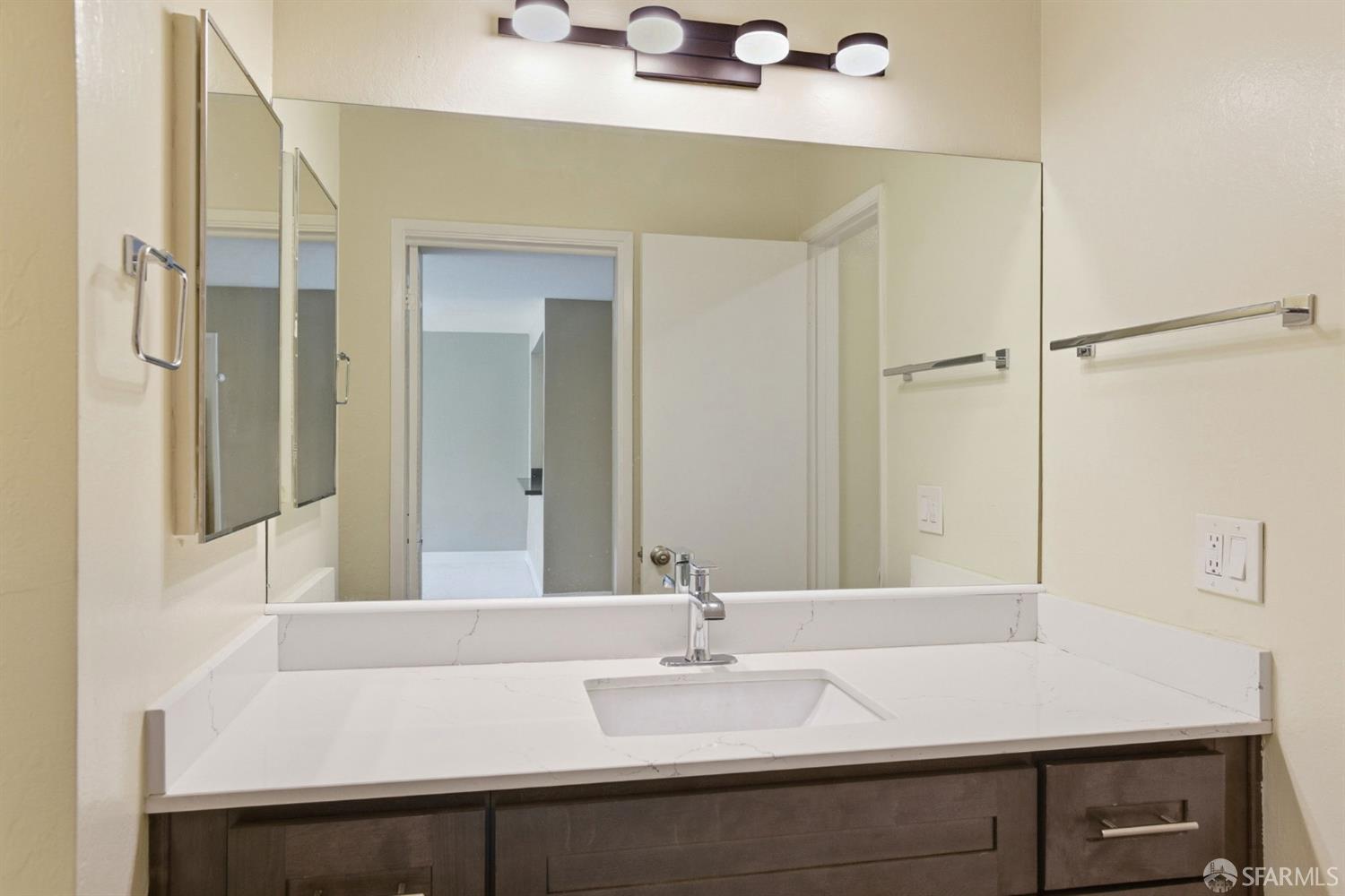 Detail Gallery Image 22 of 52 For 1550 Frontera Way #319,  Millbrae,  CA 94030 - 1 Beds | 1 Baths