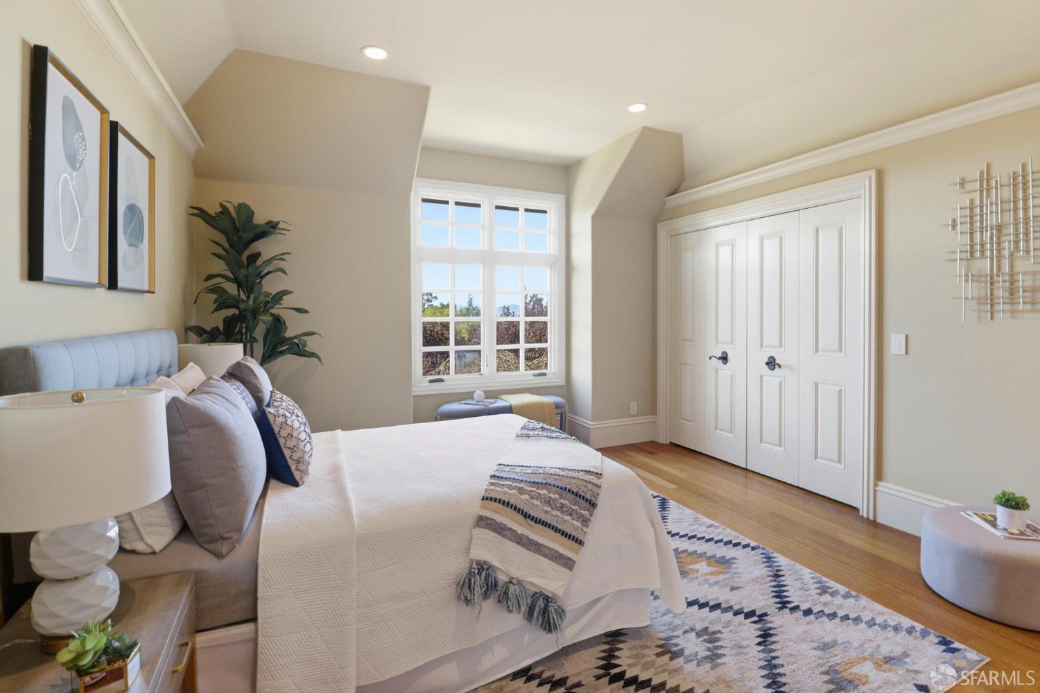 Detail Gallery Image 48 of 57 For 575 Pullman Rd, Hillsborough,  CA 94010 - 5 Beds | 4/1 Baths