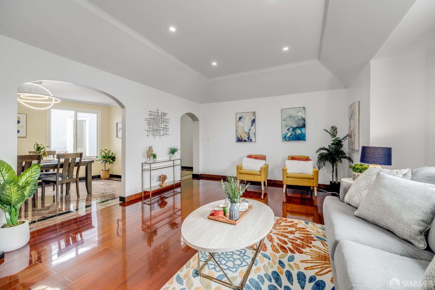 Detail Gallery Image 6 of 40 For 1352 34th Ave, San Francisco,  CA 94122 - 4 Beds | 3/1 Baths