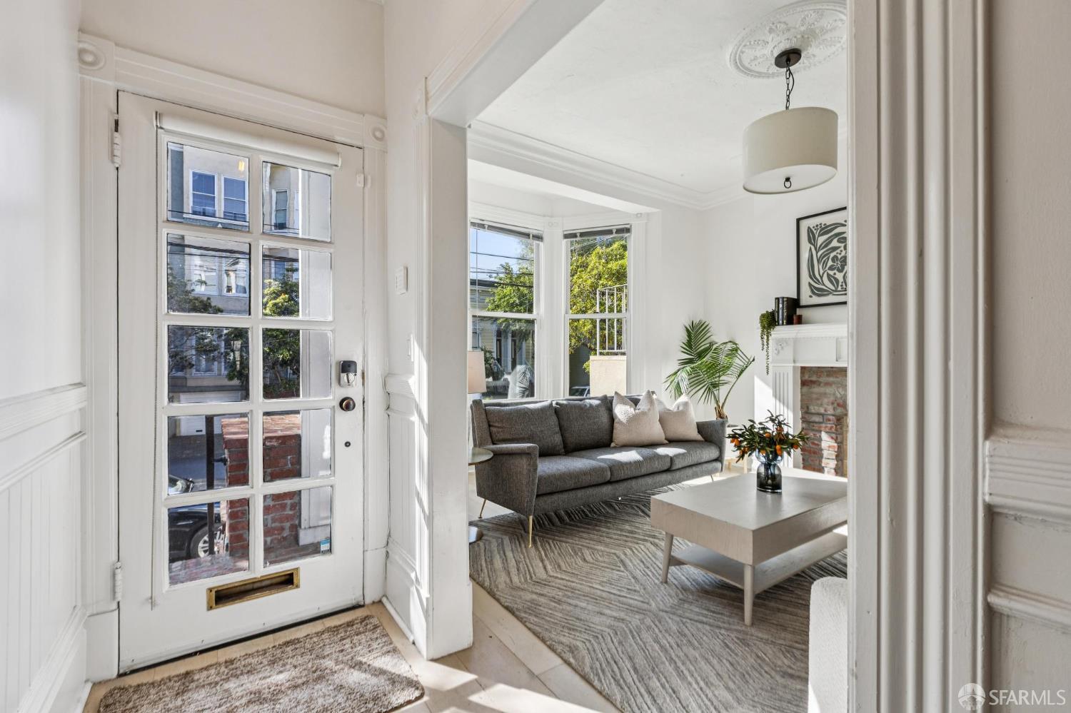 Detail Gallery Image 2 of 40 For 1844 Scott St, San Francisco,  CA 94115 - 2 Beds | 2 Baths