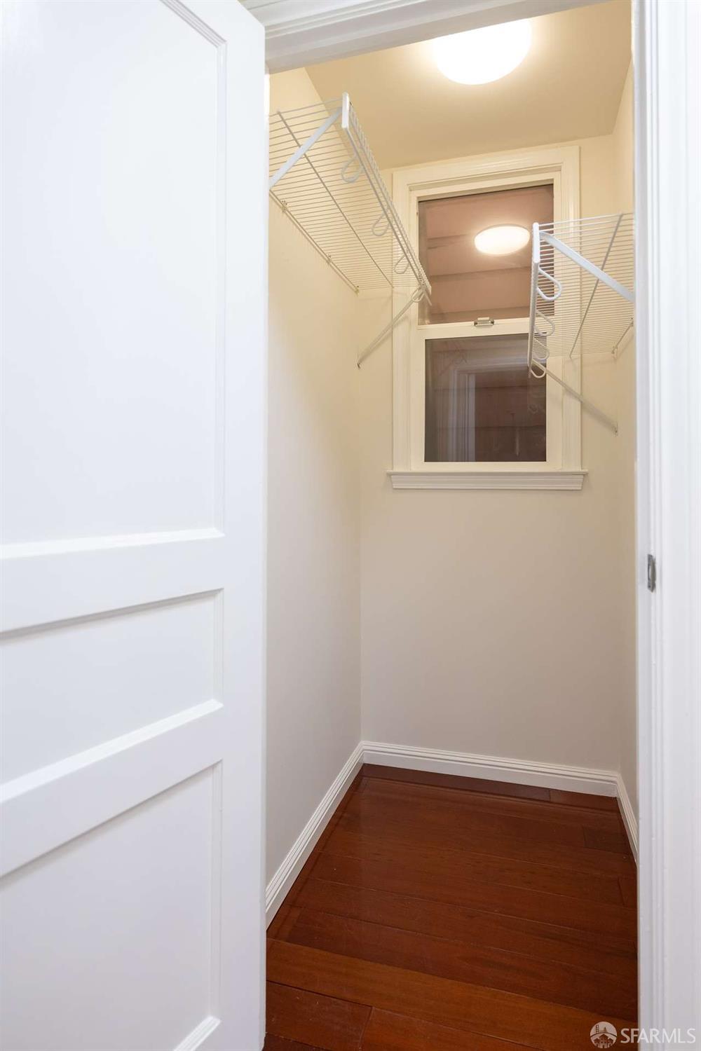 Detail Gallery Image 15 of 40 For 1352 34th Ave, San Francisco,  CA 94122 - 4 Beds | 3/1 Baths