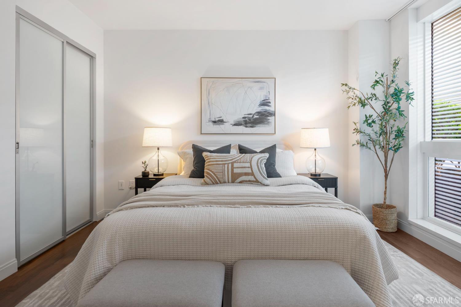 Photo #4: 426107274 Listing: Photo #4