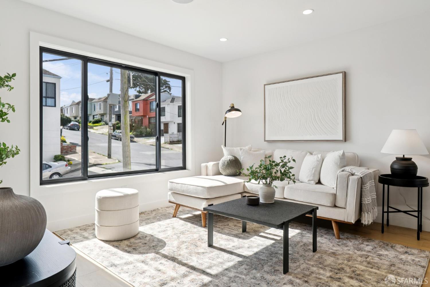 Detail Gallery Image 2 of 49 For 248 Ordway St, San Francisco,  CA 94134 - 4 Beds | 3 Baths