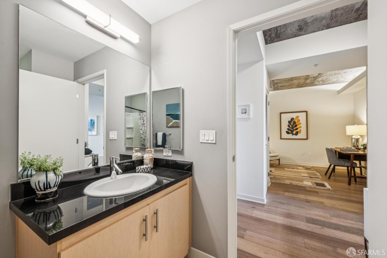 Detail Gallery Image 21 of 33 For 311 2nd St #403,  Oakland,  CA 94607 - 1 Beds | 2 Baths