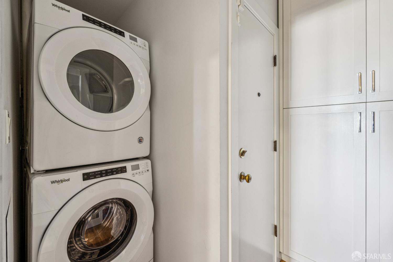 Detail Gallery Image 18 of 33 For 2450 Vallejo St, San Francisco,  CA 94123 - 3 Beds | 2 Baths