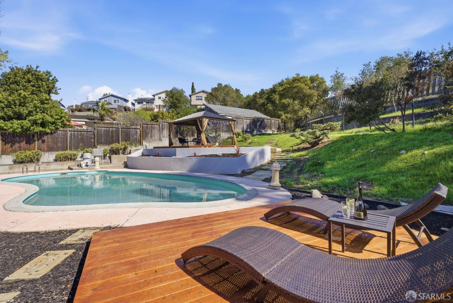 Detail Gallery Image 64 of 92 For 2847 Ralston Way, Hayward,  CA 94541 - 3 Beds | 2 Baths