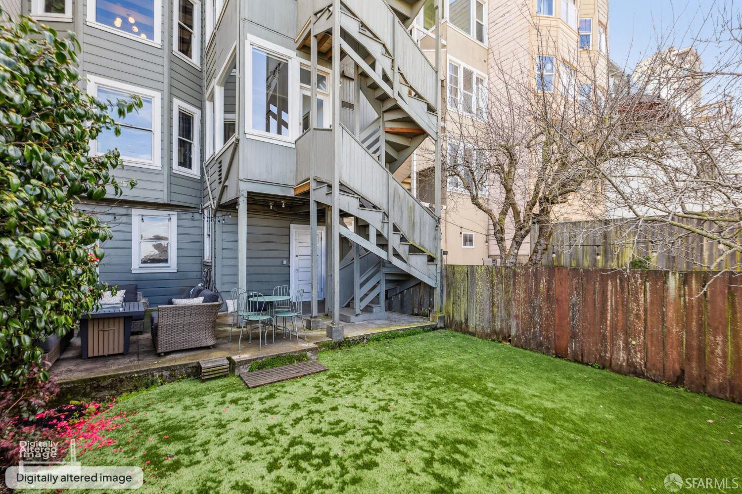 Detail Gallery Image 43 of 46 For 776 Green St, San Francisco,  CA 94133 - 3 Beds | 1 Baths