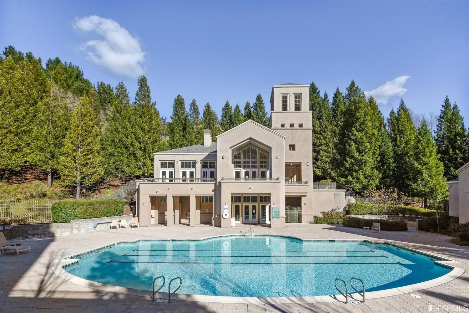 Detail Gallery Image 26 of 27 For 200 Caldecott Ln #107,  Oakland,  CA 94618 - 2 Beds | 2 Baths