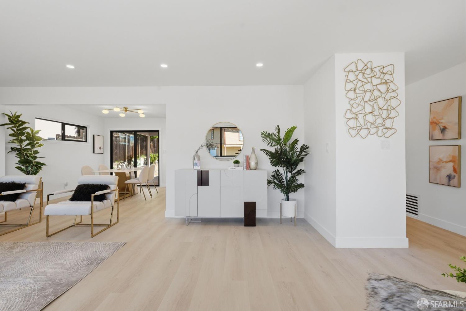 Detail Gallery Image 12 of 92 For 2847 Ralston Way, Hayward,  CA 94541 - 3 Beds | 2 Baths