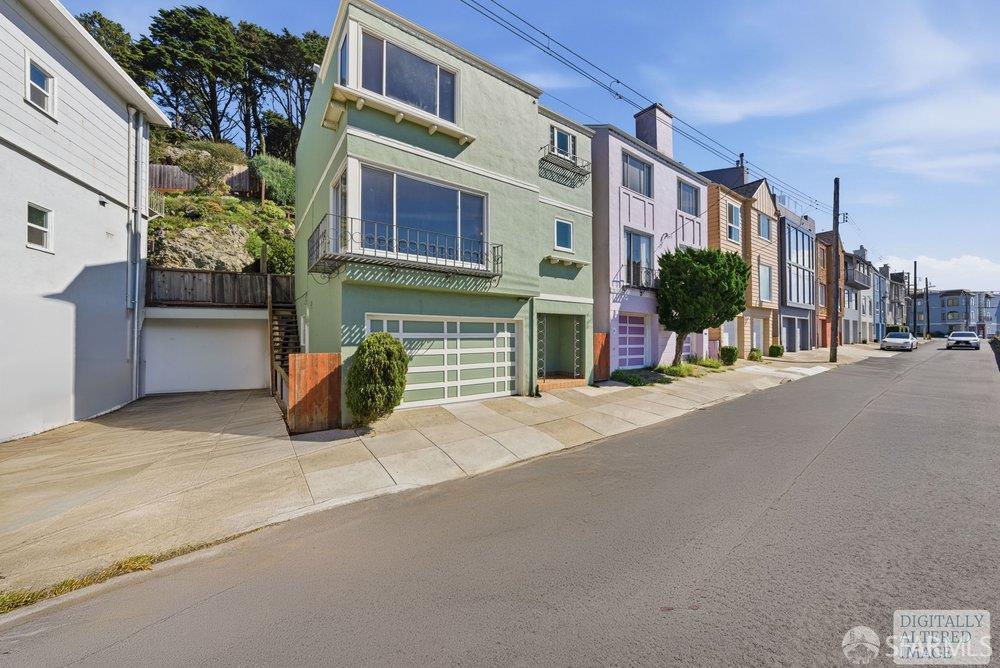 Detail Gallery Image 70 of 81 For 2056 14th Ave, San Francisco,  CA 94116 - 3 Beds | 1/1 Baths