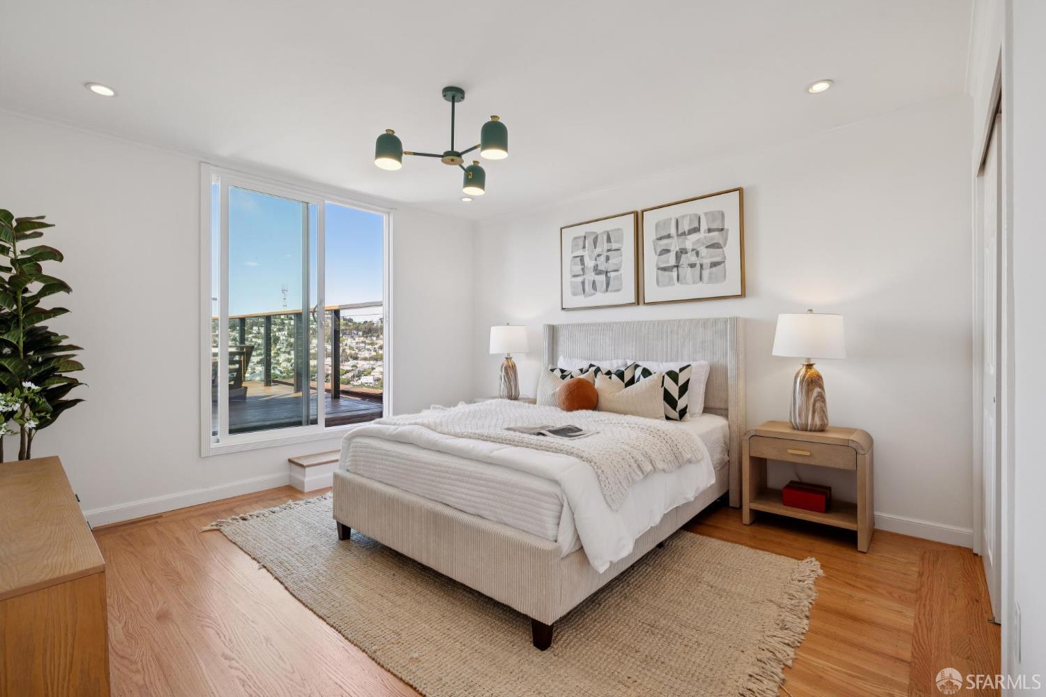 Detail Gallery Image 32 of 90 For 68 Vienna St, San Francisco,  CA 94112 - 3 Beds | 3 Baths