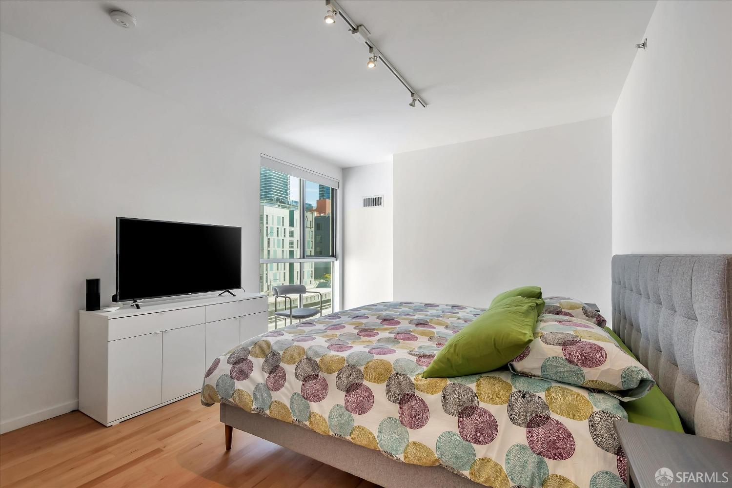 Detail Gallery Image 12 of 34 For 69 Clementina St #802,  San Francisco,  CA 94105 - 2 Beds | 2/1 Baths