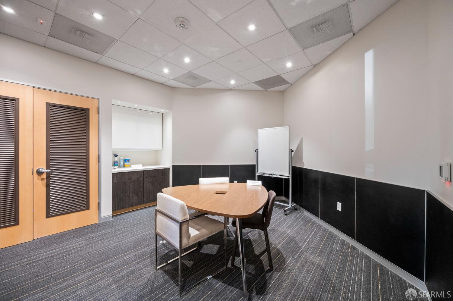 Photo #34: 426107274 Listing: Photo #34