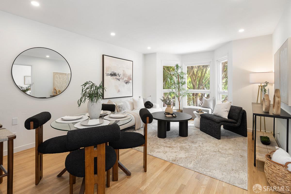 Detail Gallery Image 5 of 32 For 544 Waller St #2,  San Francisco,  CA 94127 - 2 Beds | 1 Baths