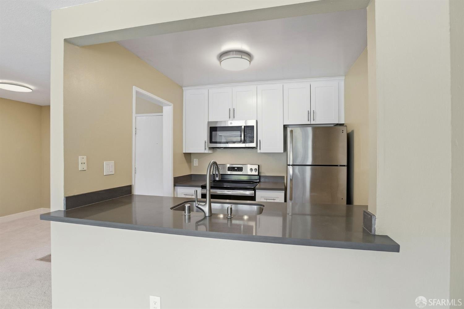 Detail Gallery Image 28 of 52 For 1550 Frontera Way #319,  Millbrae,  CA 94030 - 1 Beds | 1 Baths