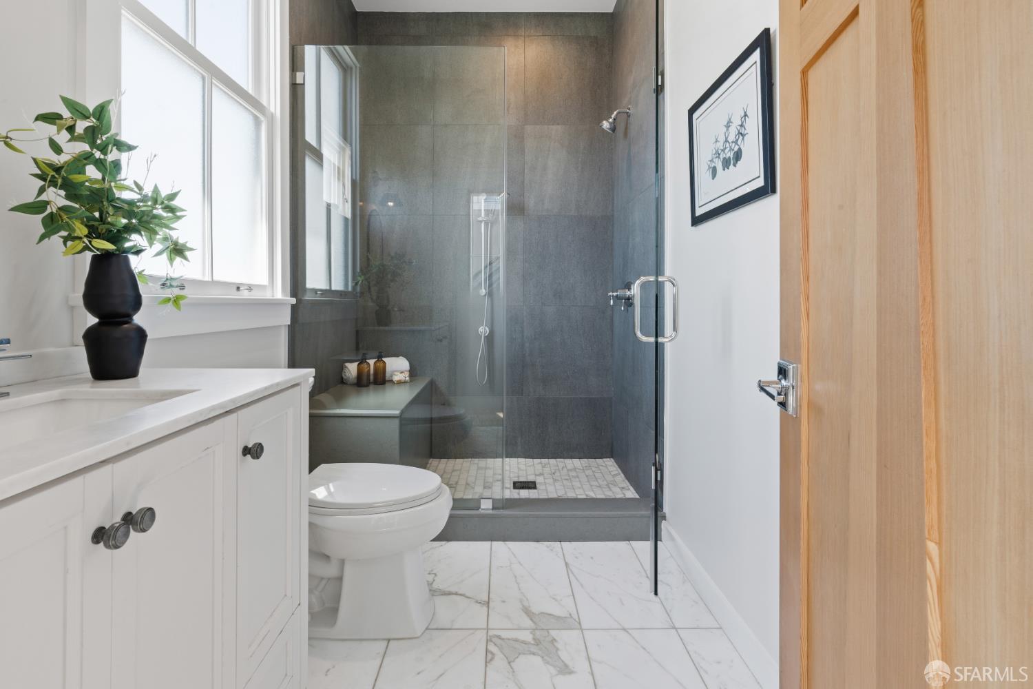 Detail Gallery Image 23 of 78 For 667 34th Ave, San Francisco,  CA 94121 - 3 Beds | 2 Baths