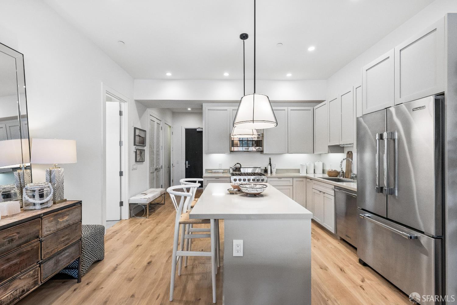 Detail Gallery Image 10 of 22 For 3133 24th St #1,  San Francisco,  CA 94110 - 1 Beds | 2 Baths