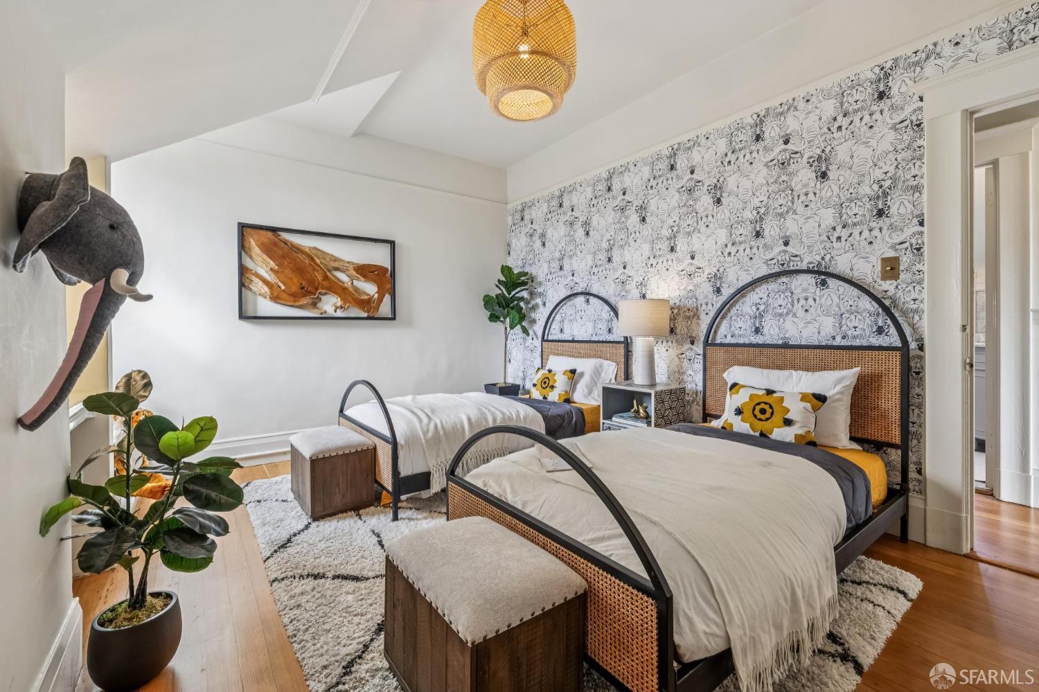 Detail Gallery Image 51 of 62 For 1461 Page St, San Francisco,  CA 94117 - 7 Beds | 4/2 Baths