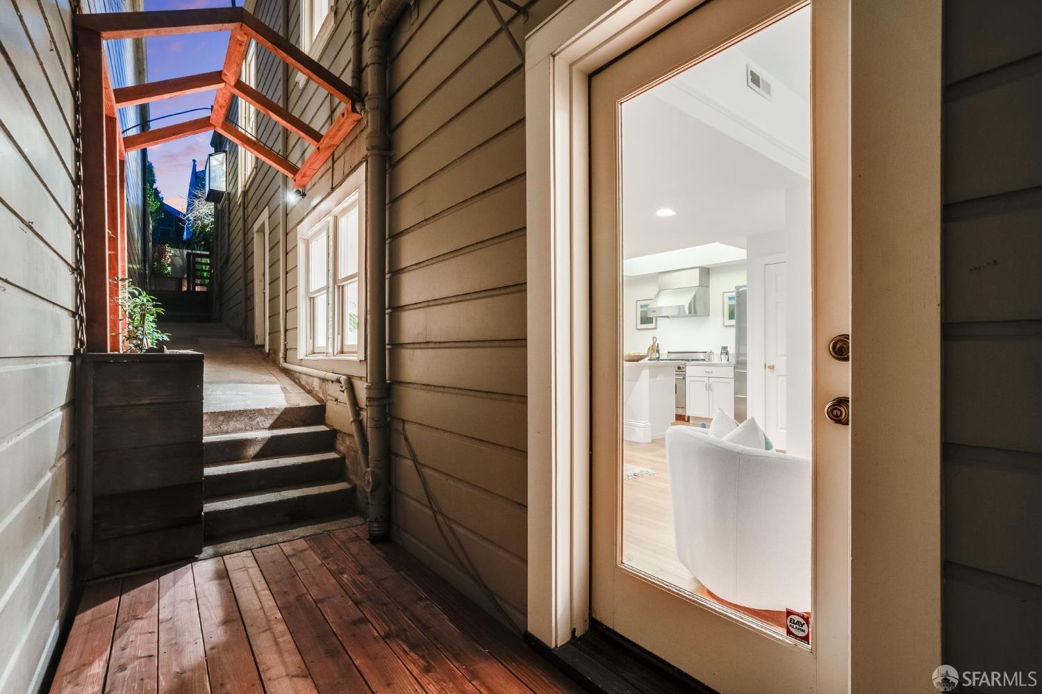 Detail Gallery Image 63 of 88 For 512 Connecticut St, San Francisco,  CA 94107 - 3 Beds | 2/1 Baths