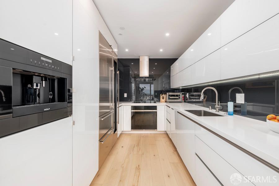 Detail Gallery Image 11 of 55 For 333 Bush St #4006,  San Francisco,  CA 94104 - 2 Beds | 2 Baths