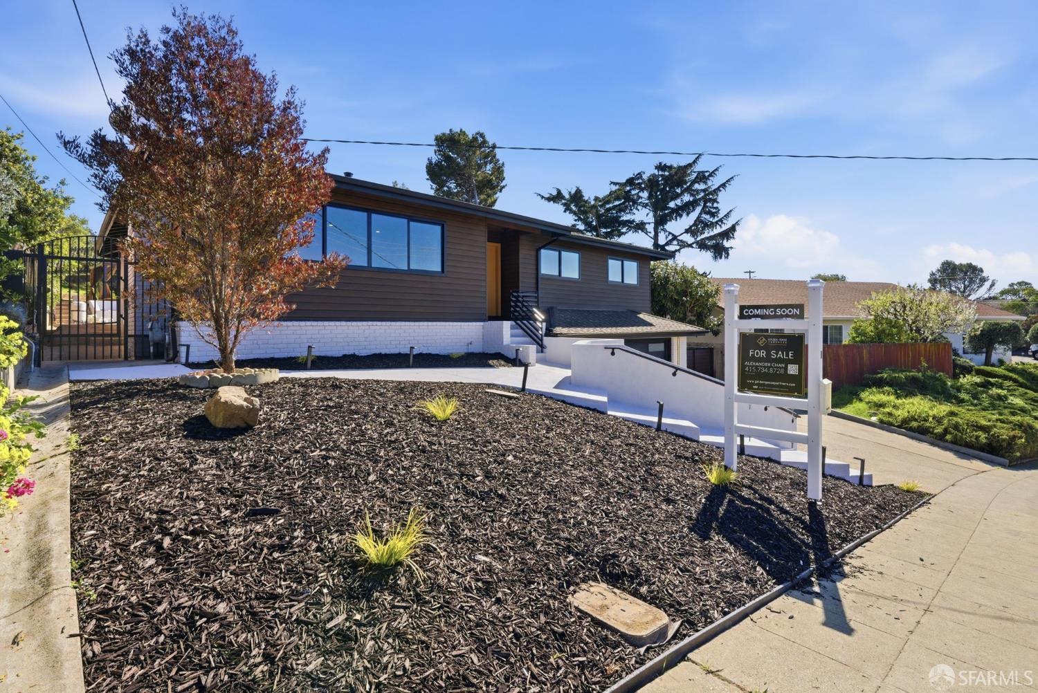 Detail Gallery Image 8 of 92 For 2847 Ralston Way, Hayward,  CA 94541 - 3 Beds | 2 Baths