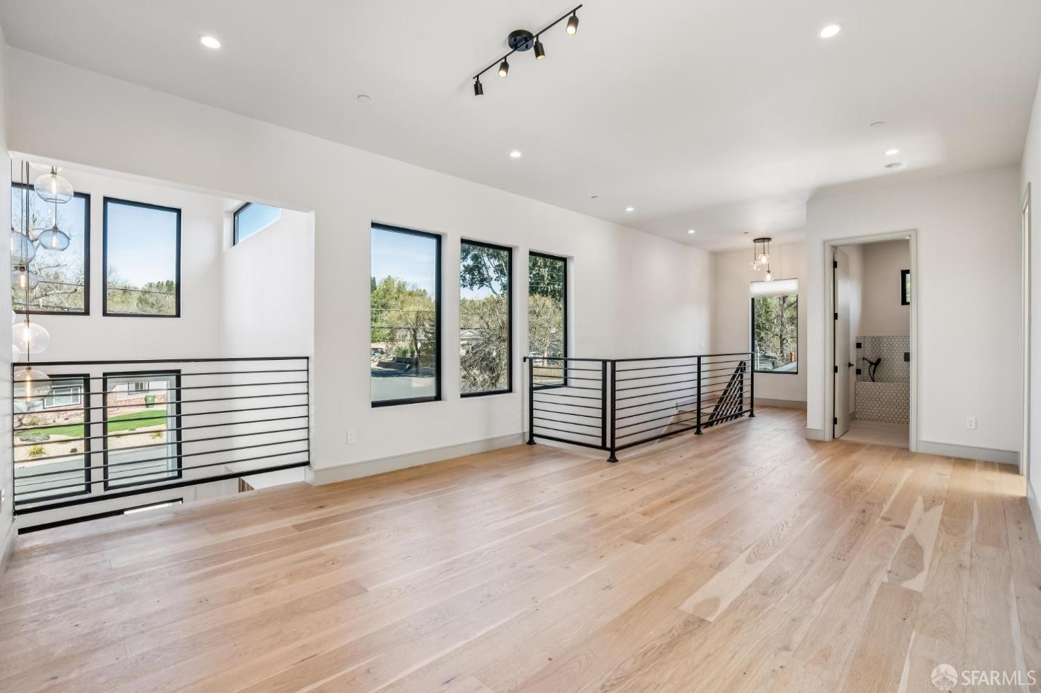 Detail Gallery Image 45 of 84 For 270 Cameo Dr, Danville,  CA 94526 - 4 Beds | 4/1 Baths